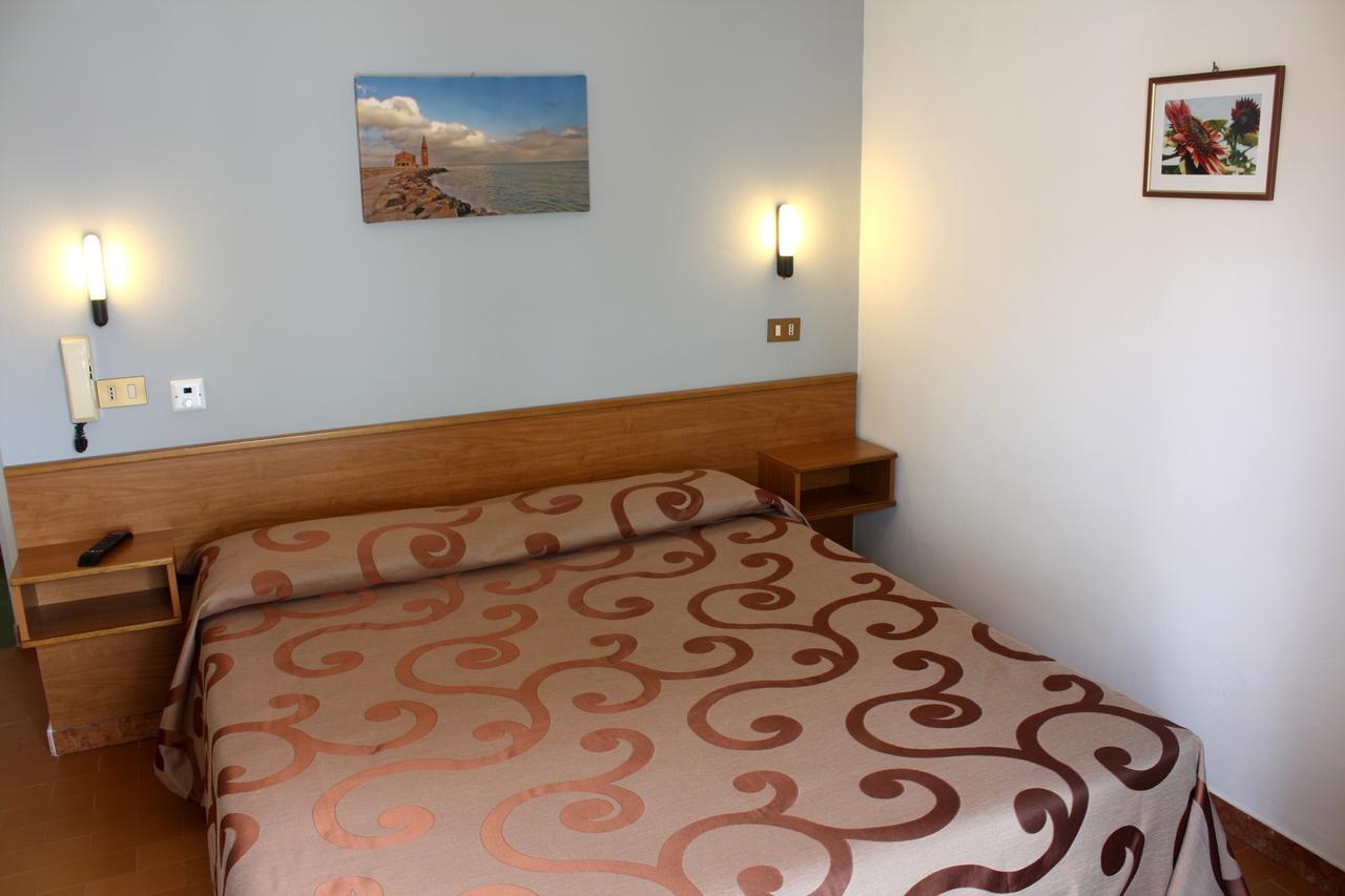 Hotel Helga Caorle Kültér fotó